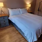 Benroe House 5 Bedrooms Casa vacanze *