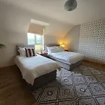 Benroe House 5 Bedrooms Casa vacanze Killybegs