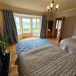 Benroe House 5 Bedrooms * Killybegs