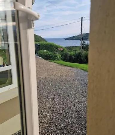 Benroe House 5 Bedrooms * Killybegs