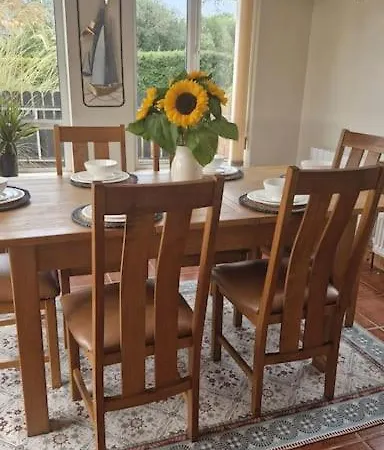 Benroe House 5 Bedrooms Holiday home Killybegs