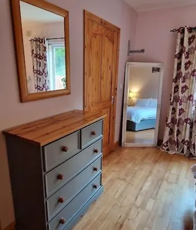 Holiday home Benroe House 5 Bedrooms Killybegs