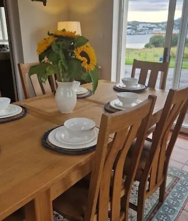Benroe House 5 Bedrooms Killybegs