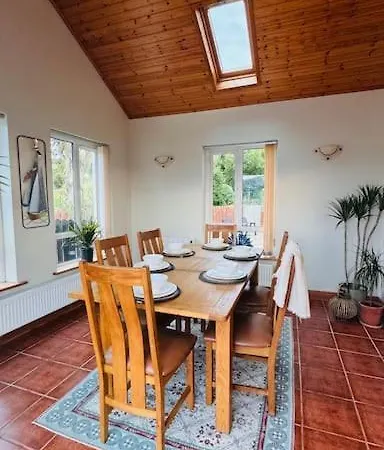Benroe House 5 Bedrooms