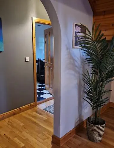 Сasa de vacaciones Benroe House 5 Bedrooms