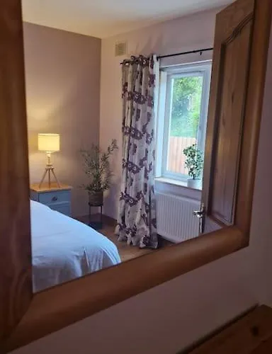 Benroe House 5 Bedrooms Killybegs