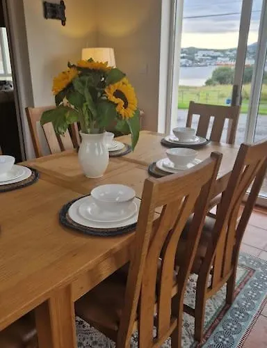 Benroe House 5 Bedrooms Killybegs