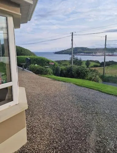 Benroe House 5 Bedrooms Killybegs