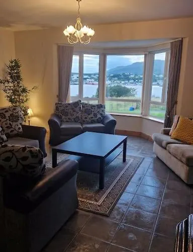 Benroe House 5 Bedrooms Killybegs